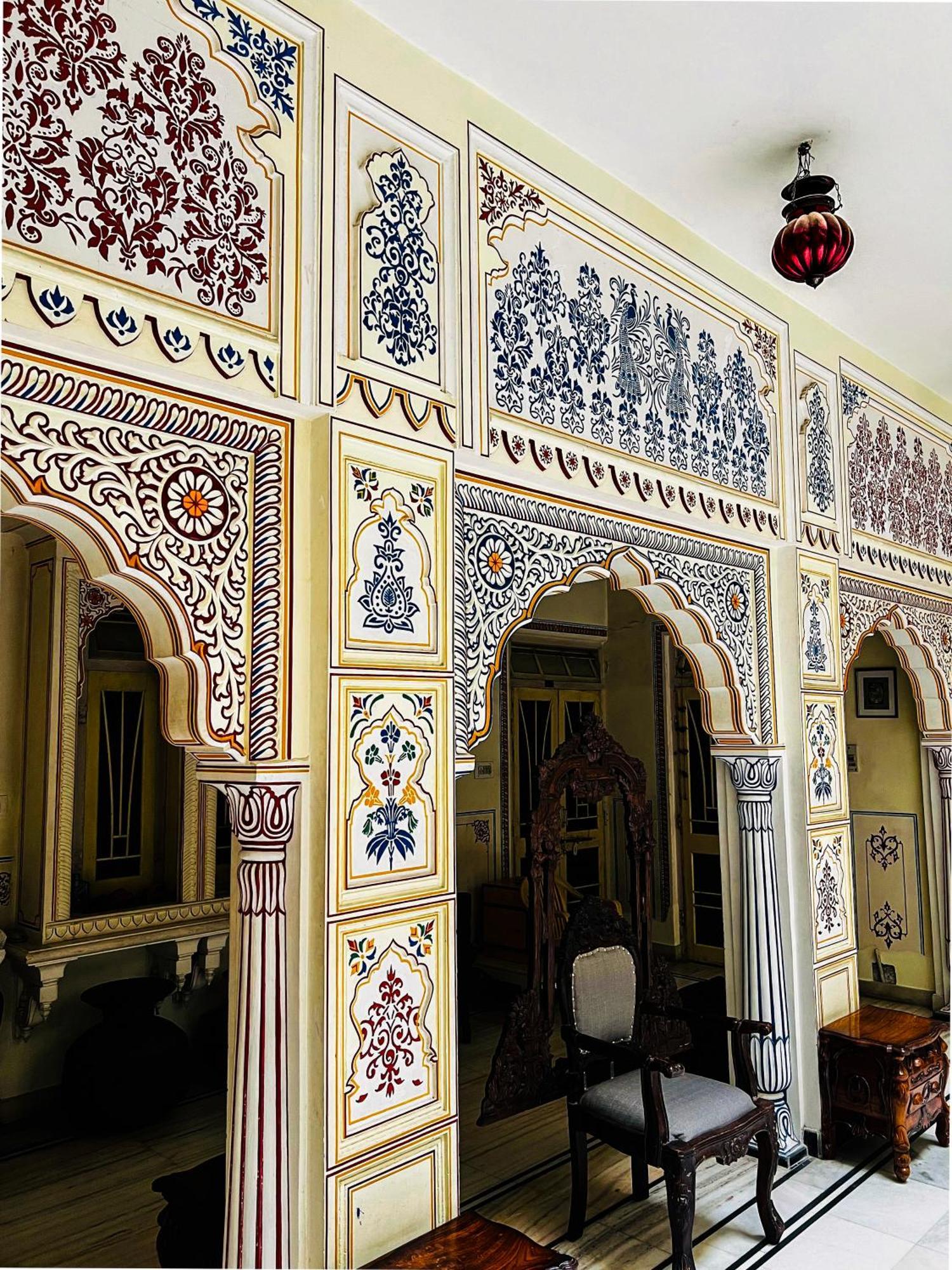 Krishna Palace - A Heritage Hotel Джайпур Екстер'єр фото