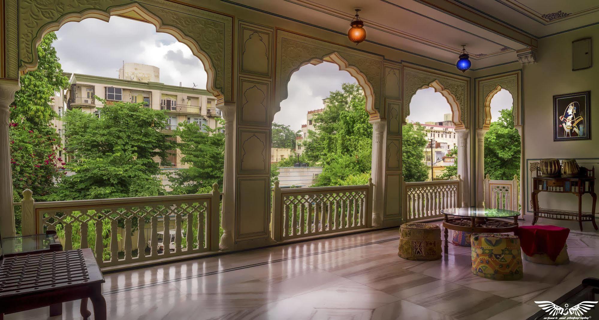 Krishna Palace - A Heritage Hotel Джайпур Екстер'єр фото